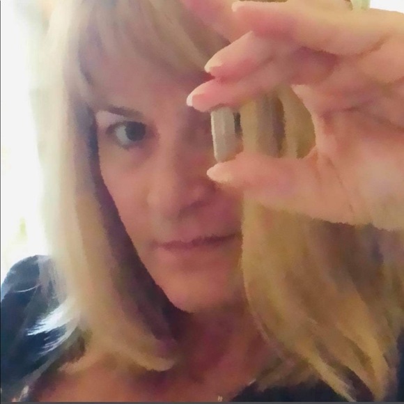 I’m on Facebook https://www.facebook.com/Wenrella - Picture 6 of 8